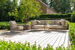 Sardinia chaise lounge bench with Volta tables and Puccini living chair outdoor _06