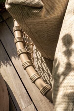 Sardinia chaise lounge living bench detail _04